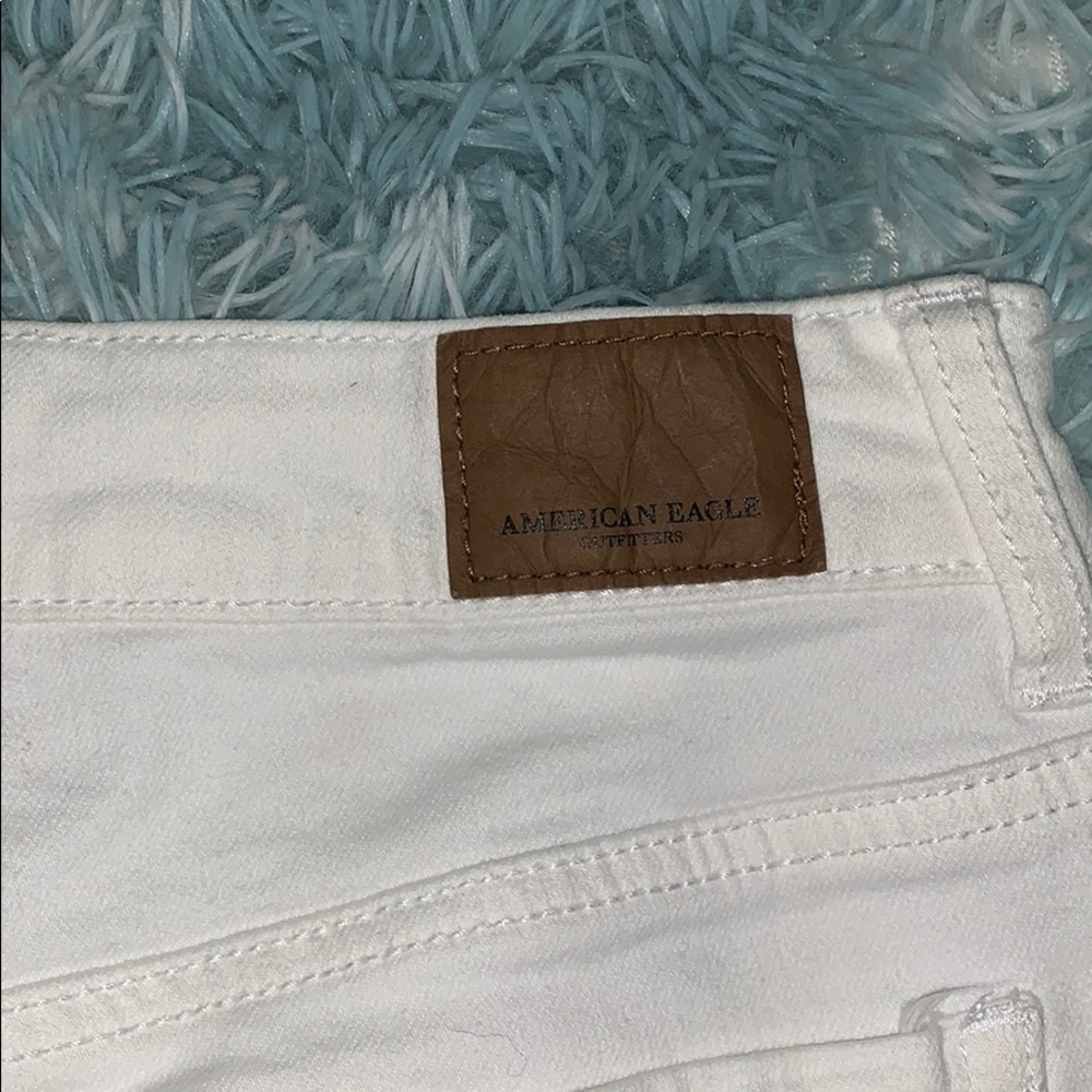 American Eagle white shorts - Picture 3 of 5